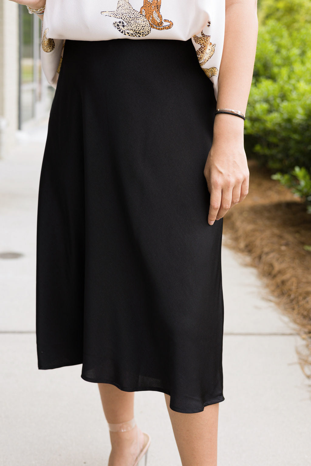 Black Solid Satin Skirt