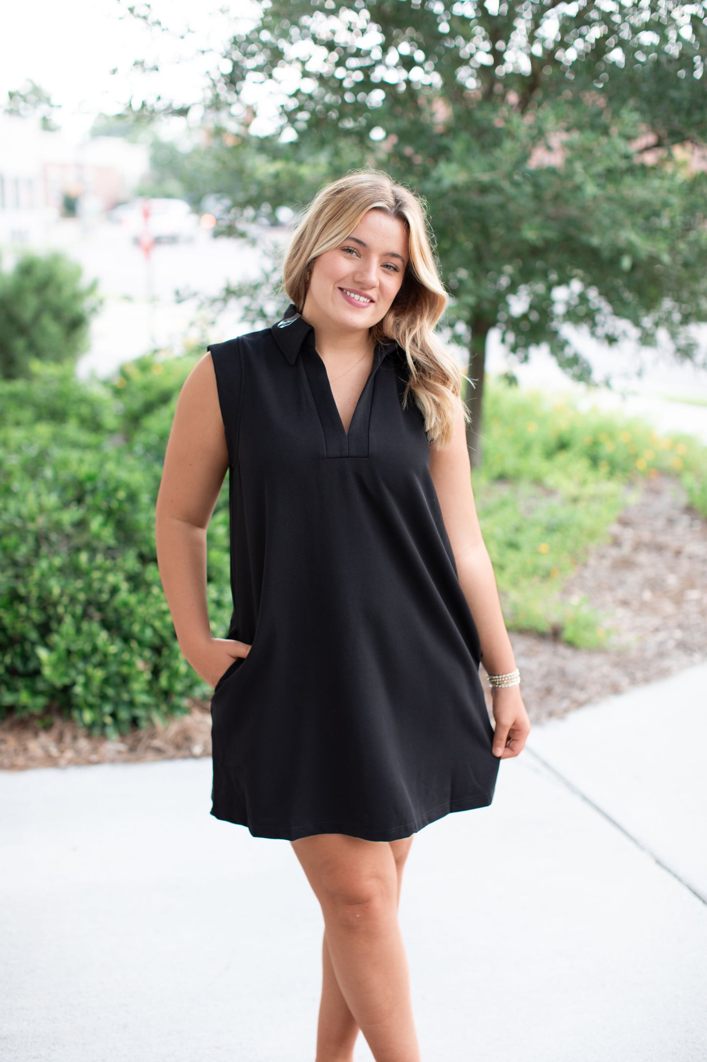 Sleeveless Dress-Black